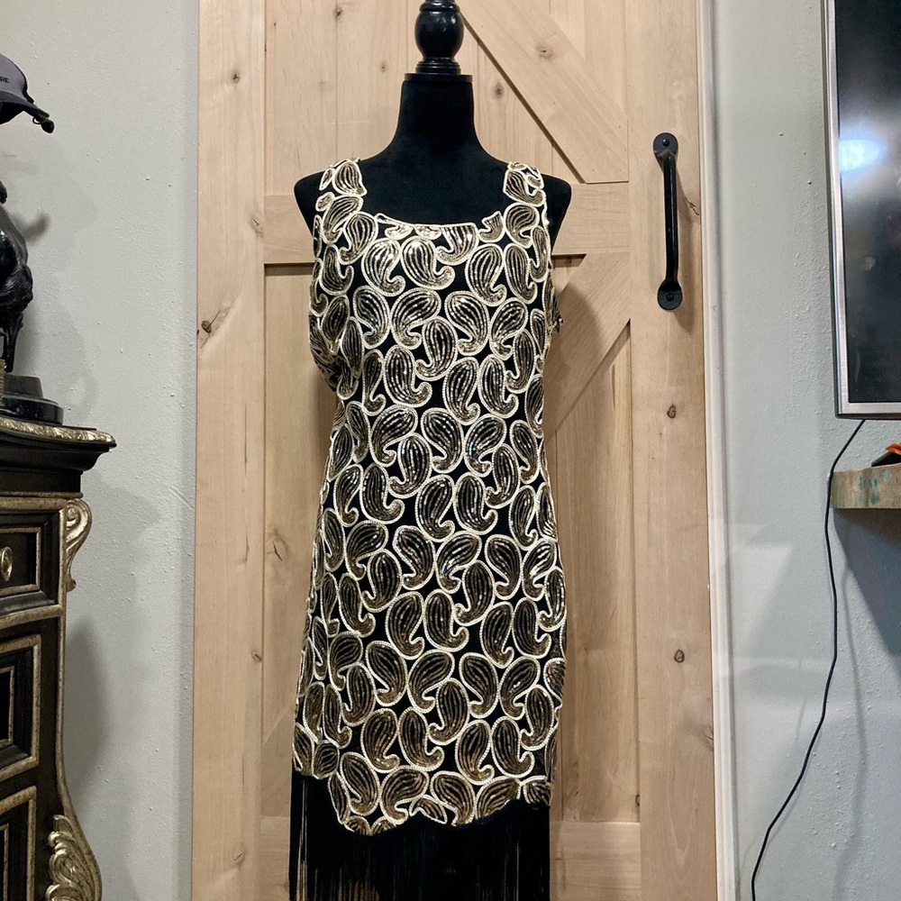 Black and Gold Sleeveless Sheath Dress Fringe Paisley Sequins - Picture 3 of 15